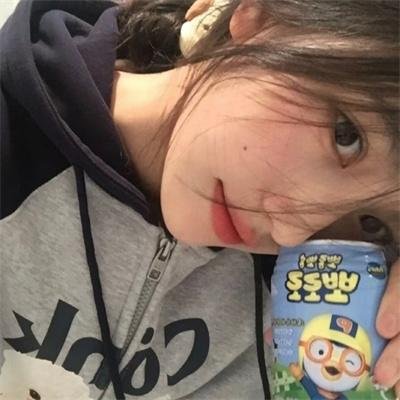 洞里的月亮